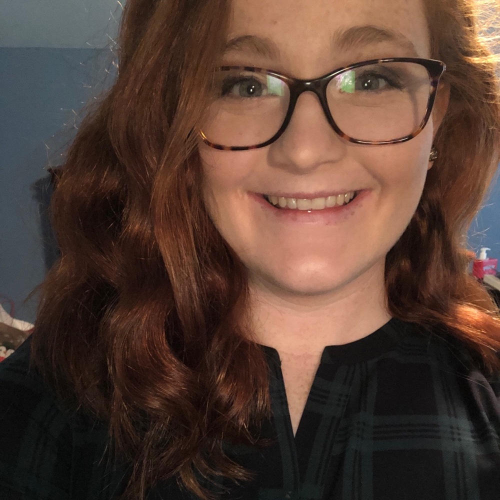 Meet your Posher, Caroline